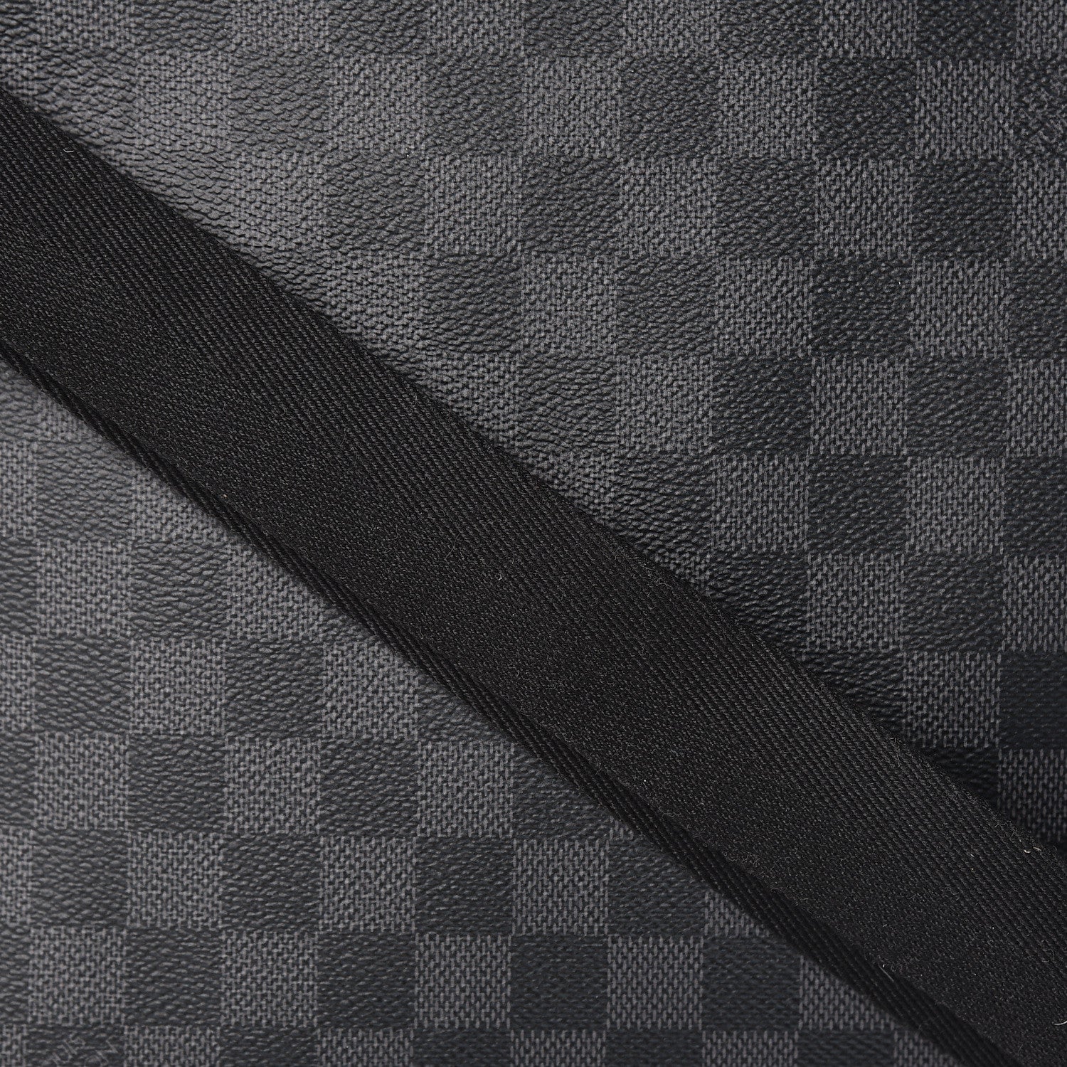 Louis Vuitton Damier Graphite District MM 11 of 11