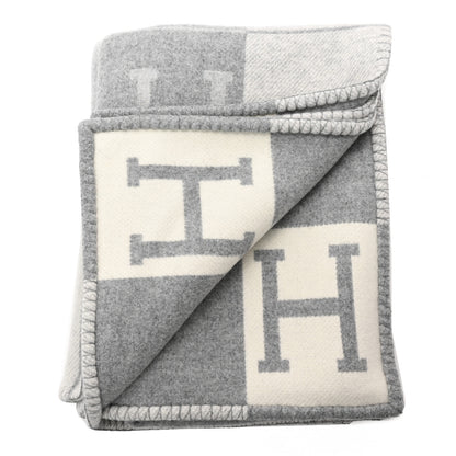 Hermes Wool Cashmere Avalon III Blanket Ecru Gris Clair 2 of 3