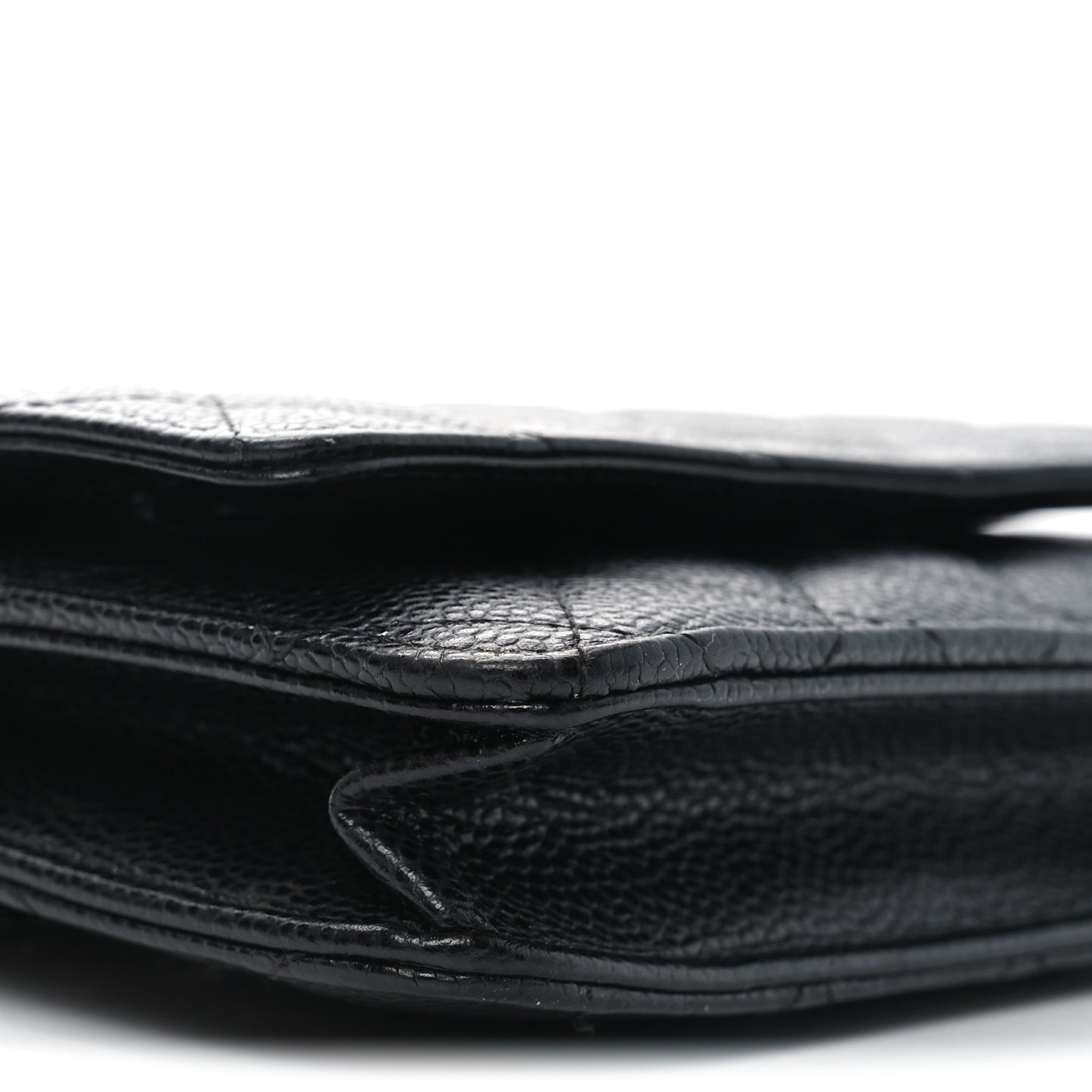 Caviar Quilted Wallet on Chain WOC Black