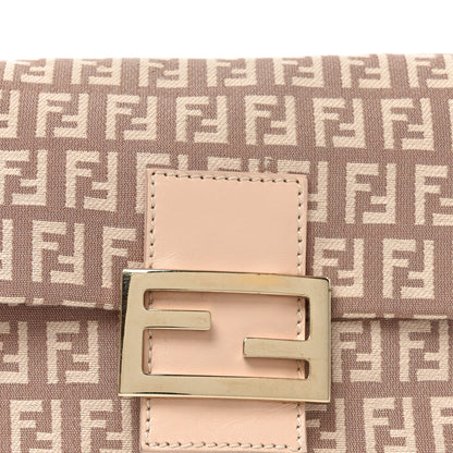 Fendi Zucchino Vitello Mini Mama Baguette Cipria Teint 8 of 10