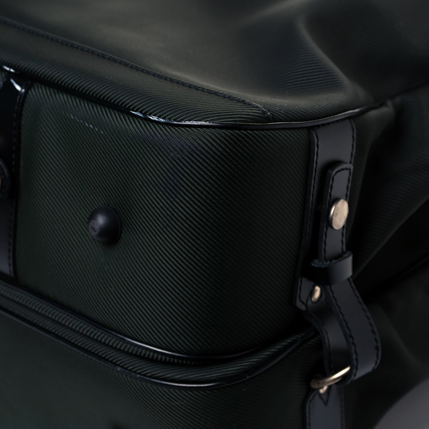 Louis Vuitton Taiga 5 Hanger Garment Carrier Ardoise 11 of 14