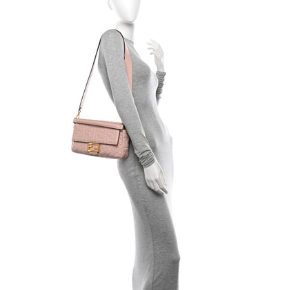 Fendi Nappa FF 1974 Embossed Baguette Rosa Quarzo 2 of 12