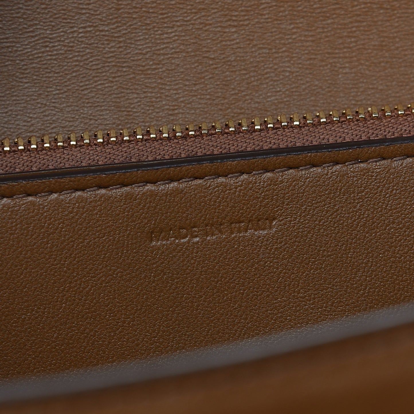 Box Calfskin Medium Classic Box Flap Bag Camel