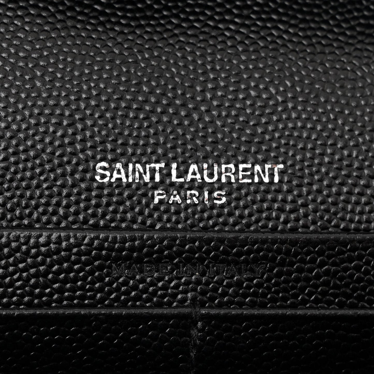 Grain De Poudre Matelasse Chevron Monogram Monochrome Chain Wallet Black