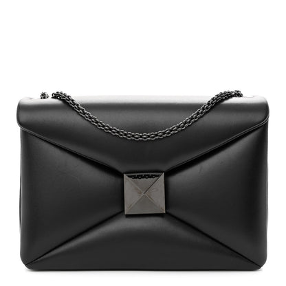 Valentino Garavani Nappa Tonal One Stud Chain Shoulder Bag Black 1 of 10