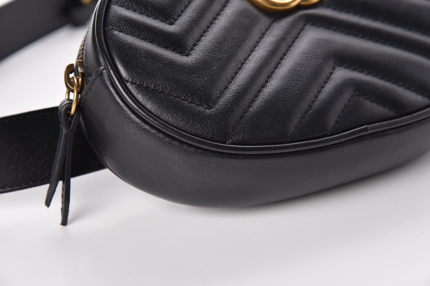 Gucci Calfskin Matelasse GG Marmont Belt Bag 85 34 Black 8 of 10