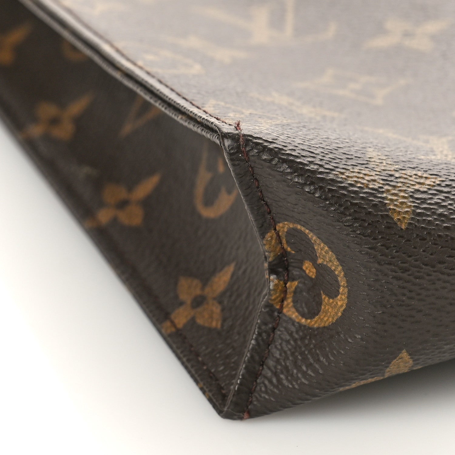 Louis Vuitton Monogram Toiletry Pouch 26 8 of 10