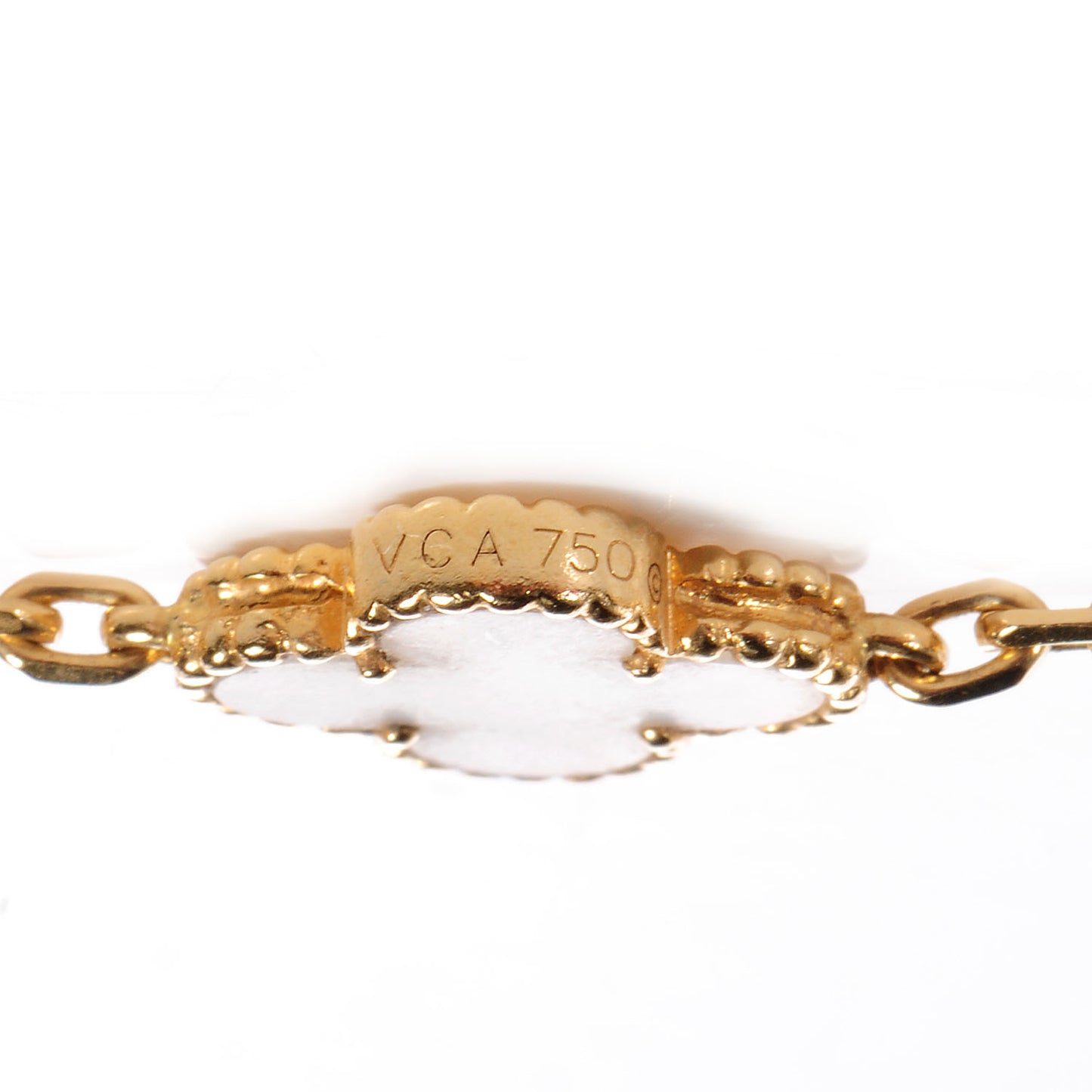 18K Yellow Gold Mother of Pearl 20 Motifs Vintage Alhambra Necklace