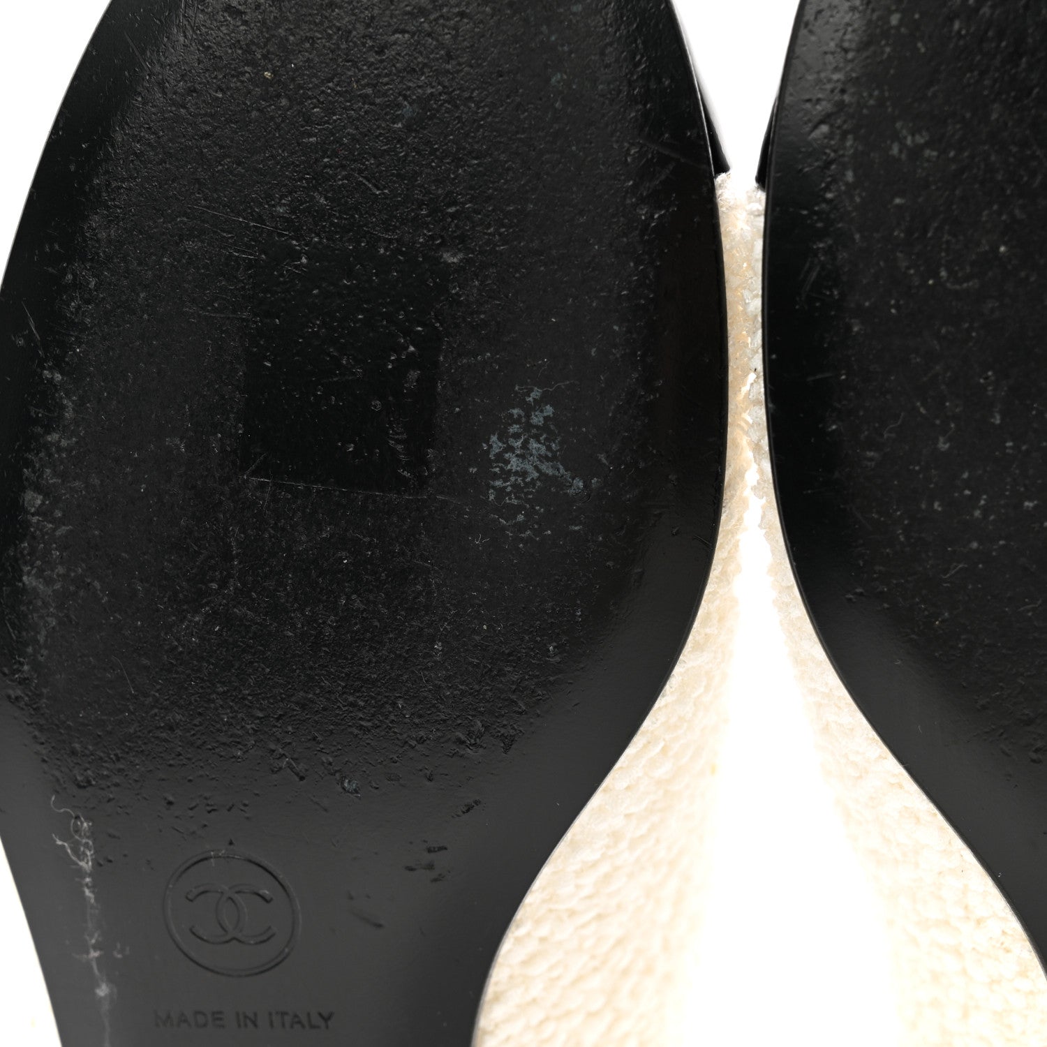 Chanel Tweed Patent Mary Jane Flats 35.5 White Black 9 of 9