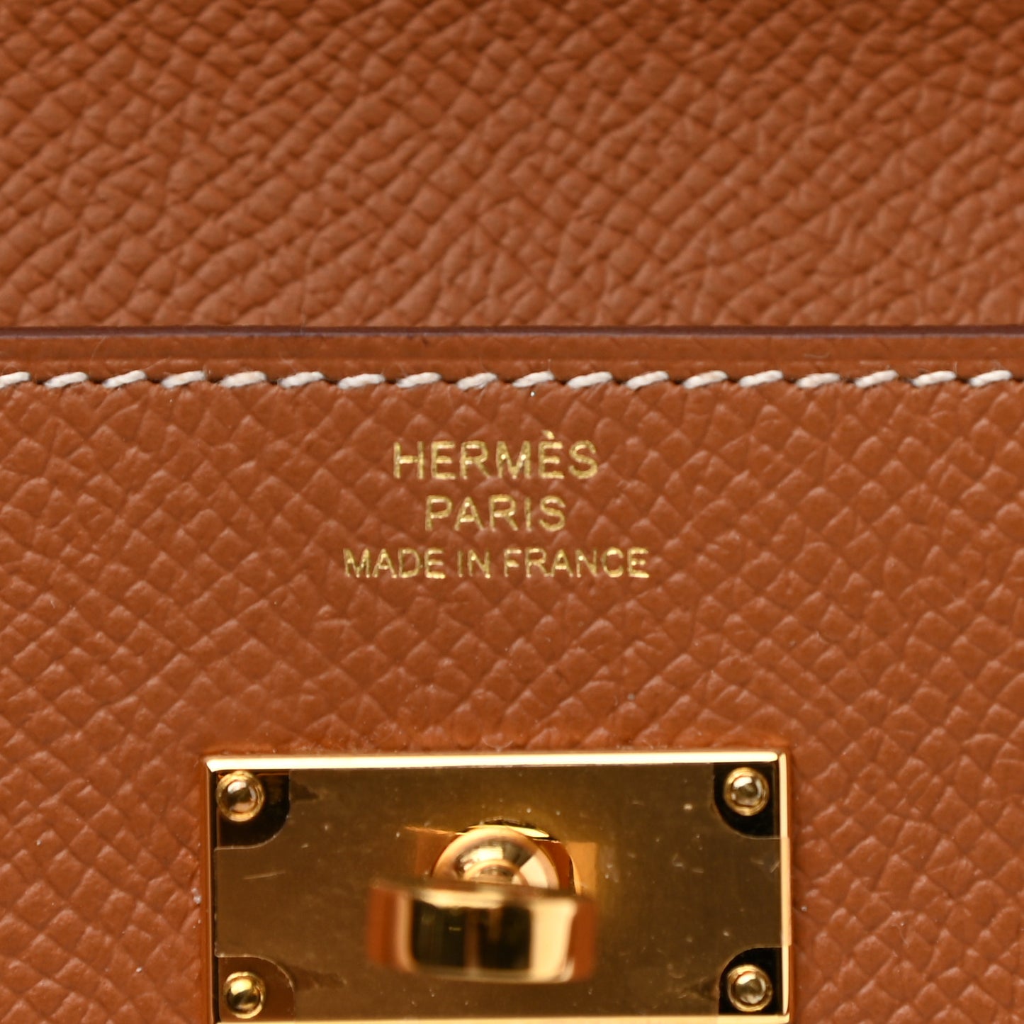 Epsom Kelly Longue Wallet Gold