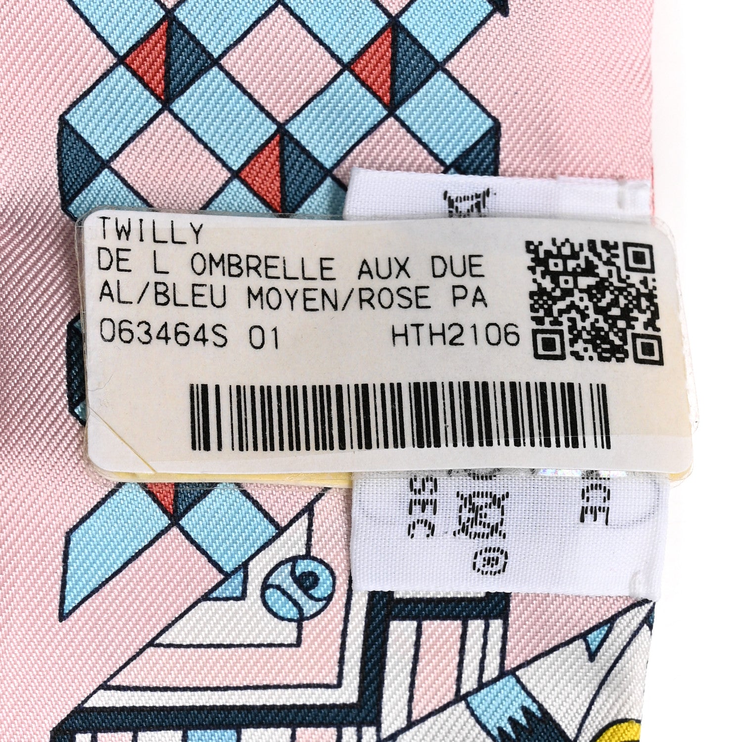 Hermes Silk De l'Ombrelle Aux Duels Twilly Bleu Moyen Rose Pale 3 of 4