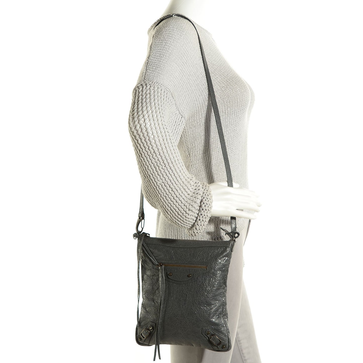 Agneau Classic Hardware Flat Crossbody Gris Tarmac