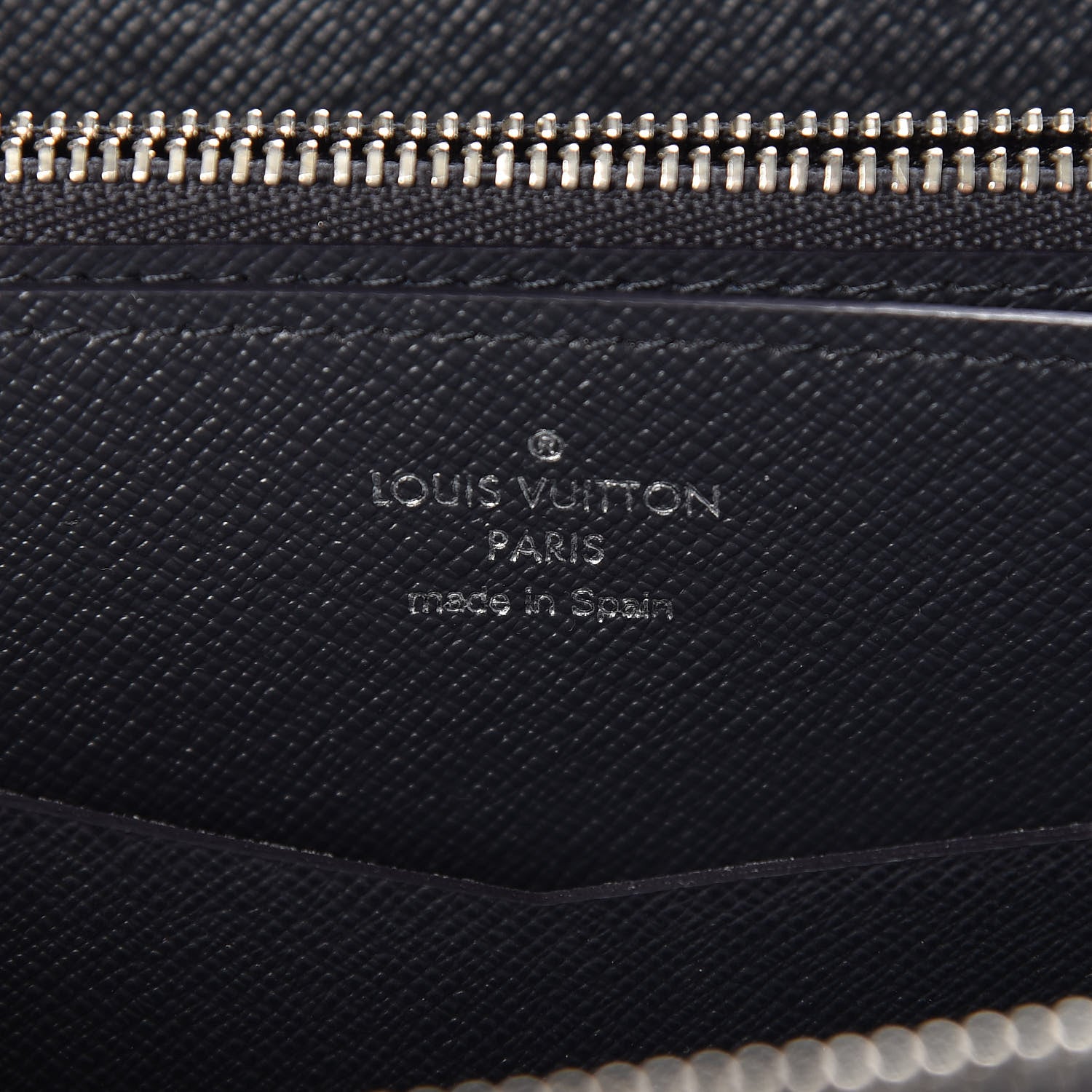Louis Vuitton Savane Monogram Lion Chapman XL Zippy Wallet Ink 6 of 15