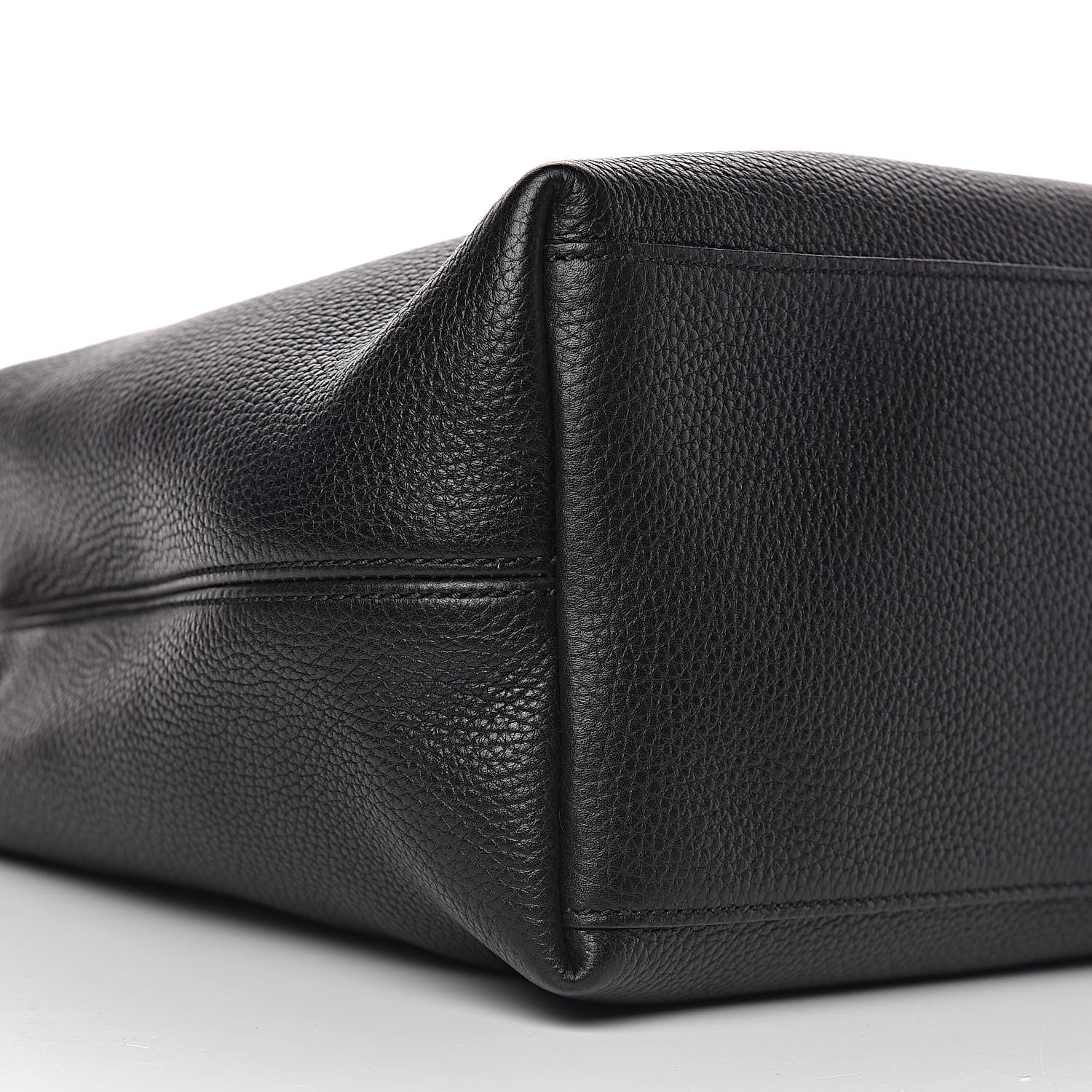 Gucci Pebbled Calfskin Medium Soho Chain Shoulder Bag Black 10 of 12
