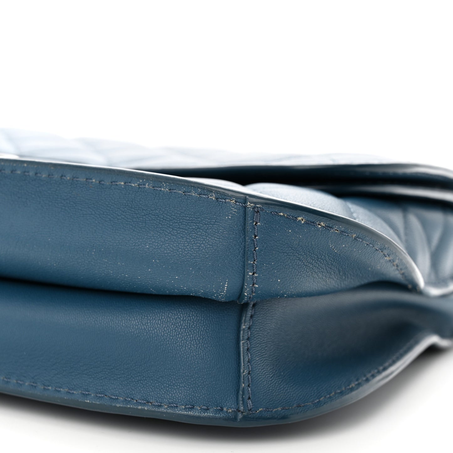 Lambskin Quilted Large Natural CC Flap Navy