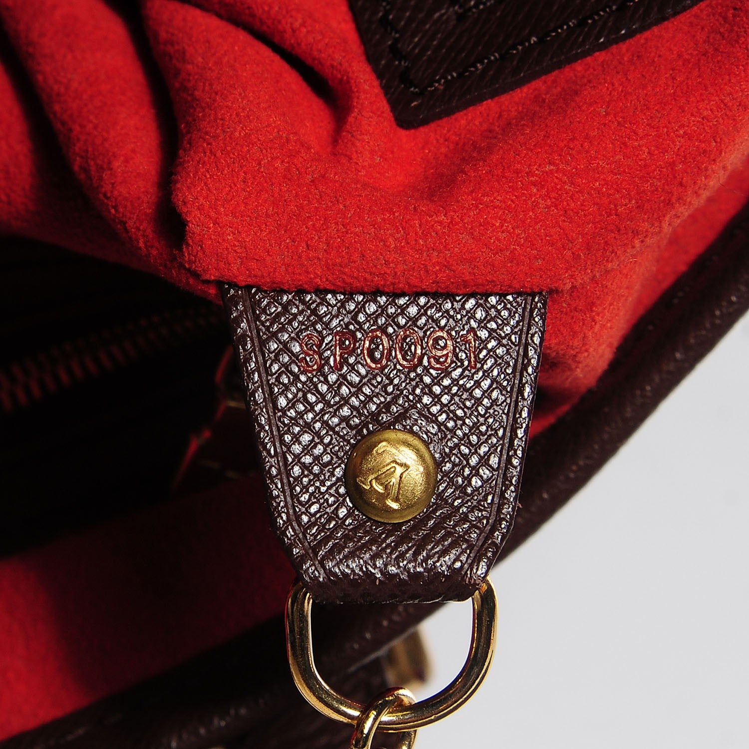 Louis Vuitton Damier Ebene Marais Bucket 23 7 of 8
