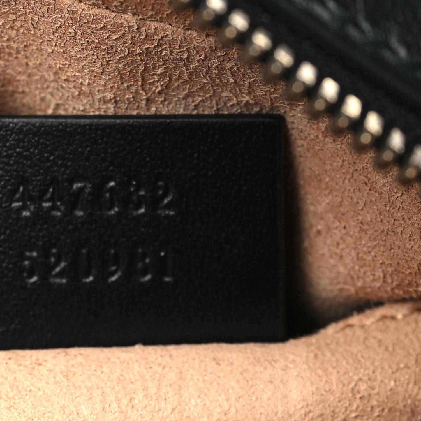 Calfskin Matelasse Small GG Marmont Chain Shoulder Bag Black
