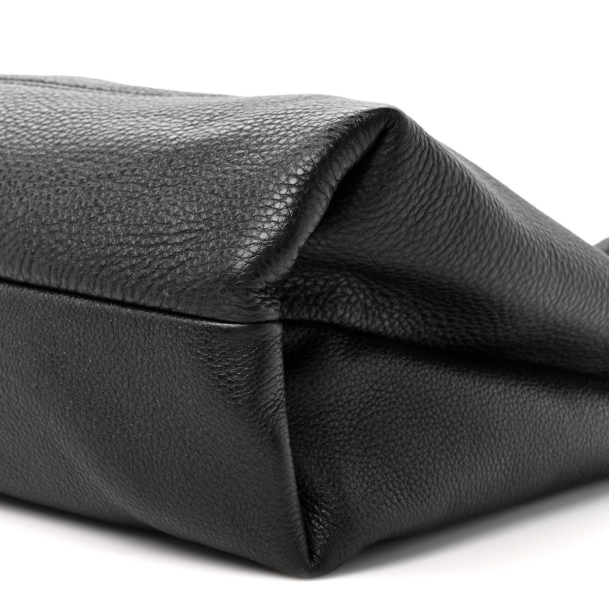 Grained Calfskin Softbit Maxi Shoulder Bag Black