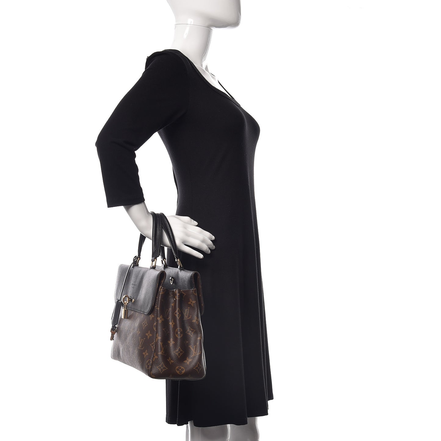 Monogram Venus Black