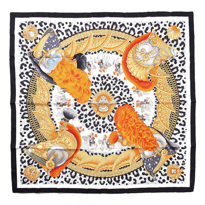 Hermes Silk Casques Et Plumets Scarf 90 Noir Blanc Vieil Or 1 of 6