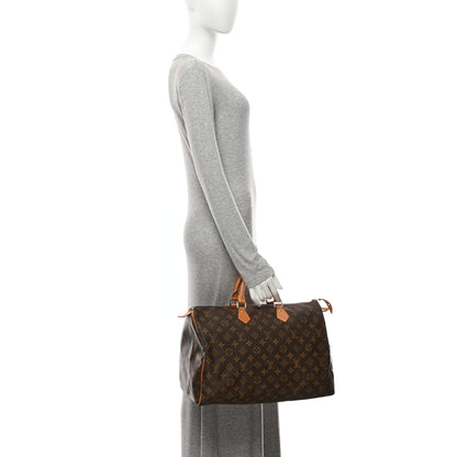 Louis Vuitton Monogram Speedy 40 2 of 10