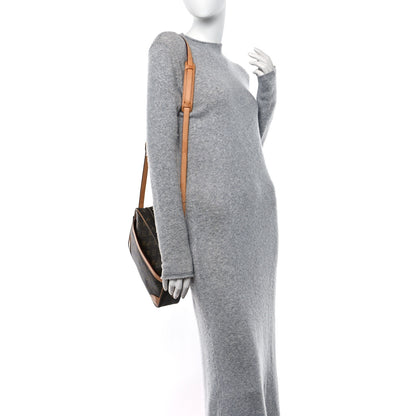 Louis Vuitton Monogram Trocadero 27 2 of 13