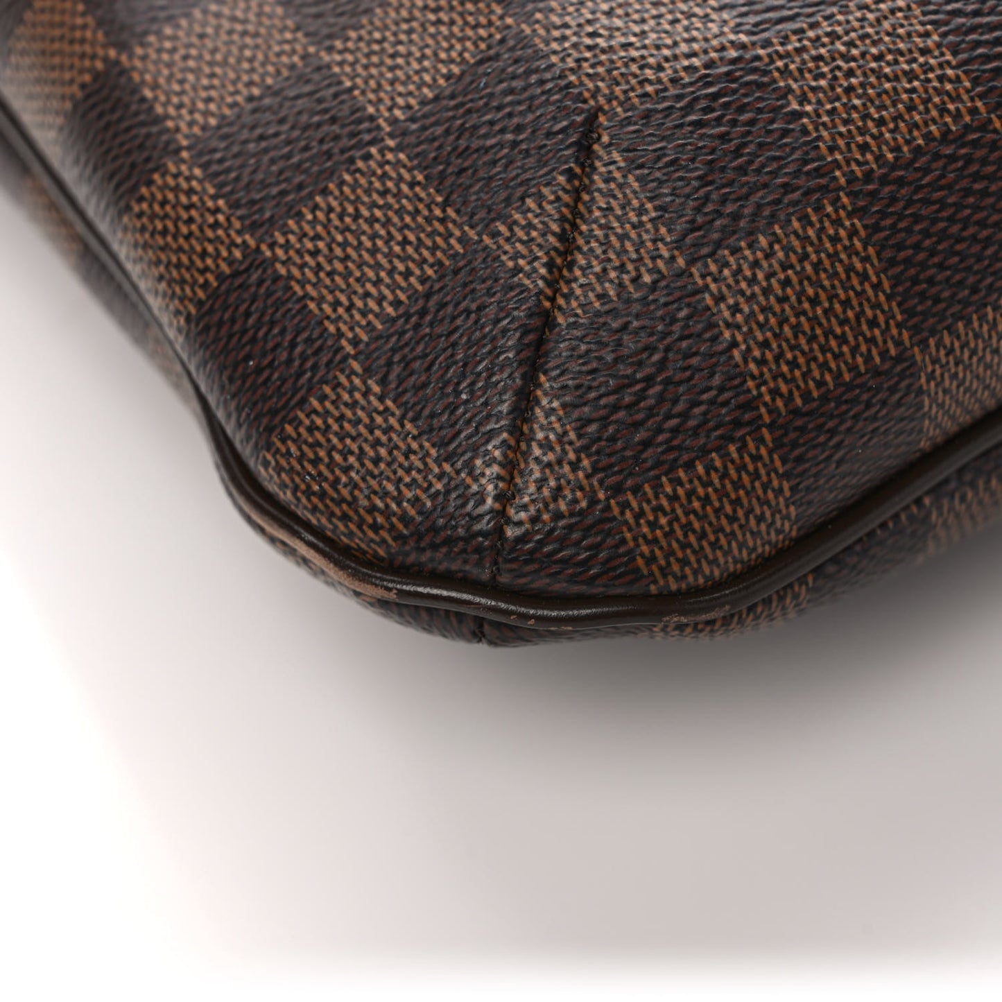 LOUIS VUITTON Damier Ebene Bloomsbury PM