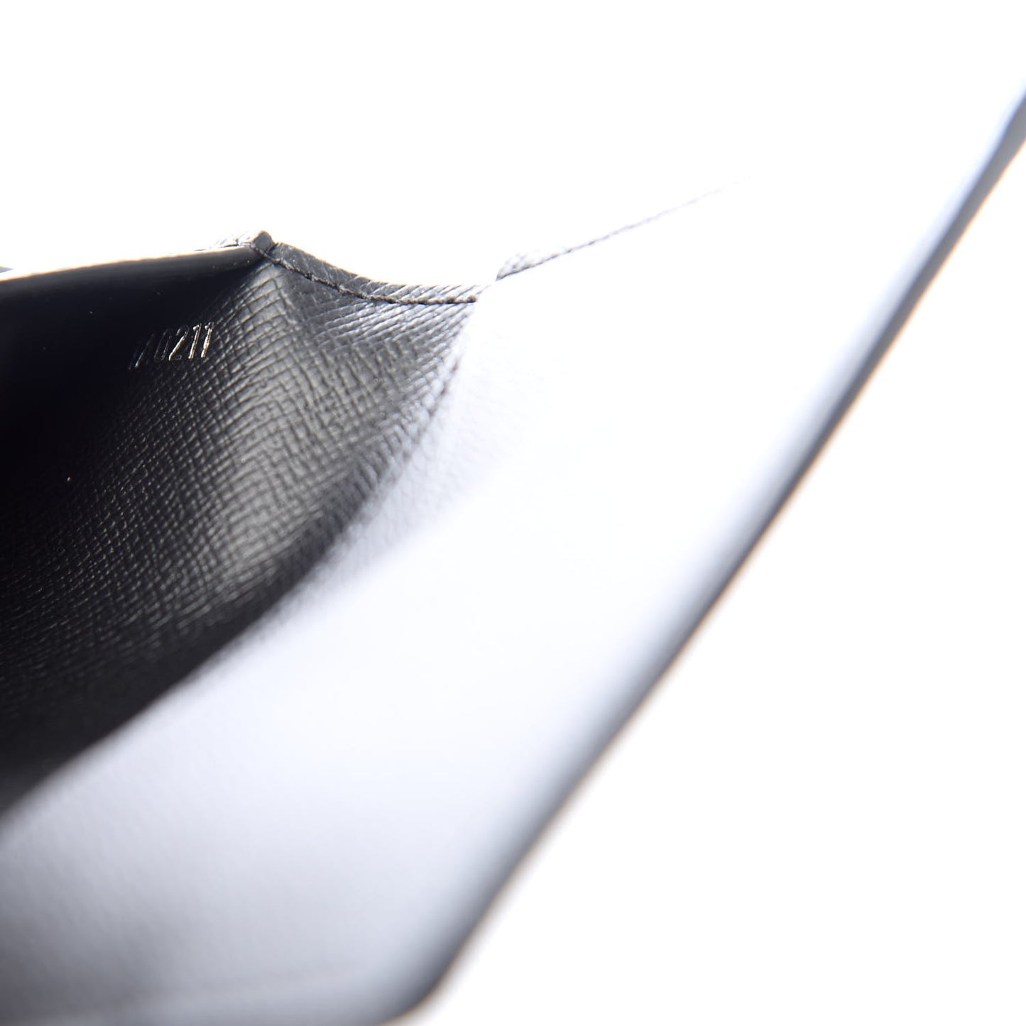 Damier Distorted Pocket Organizer