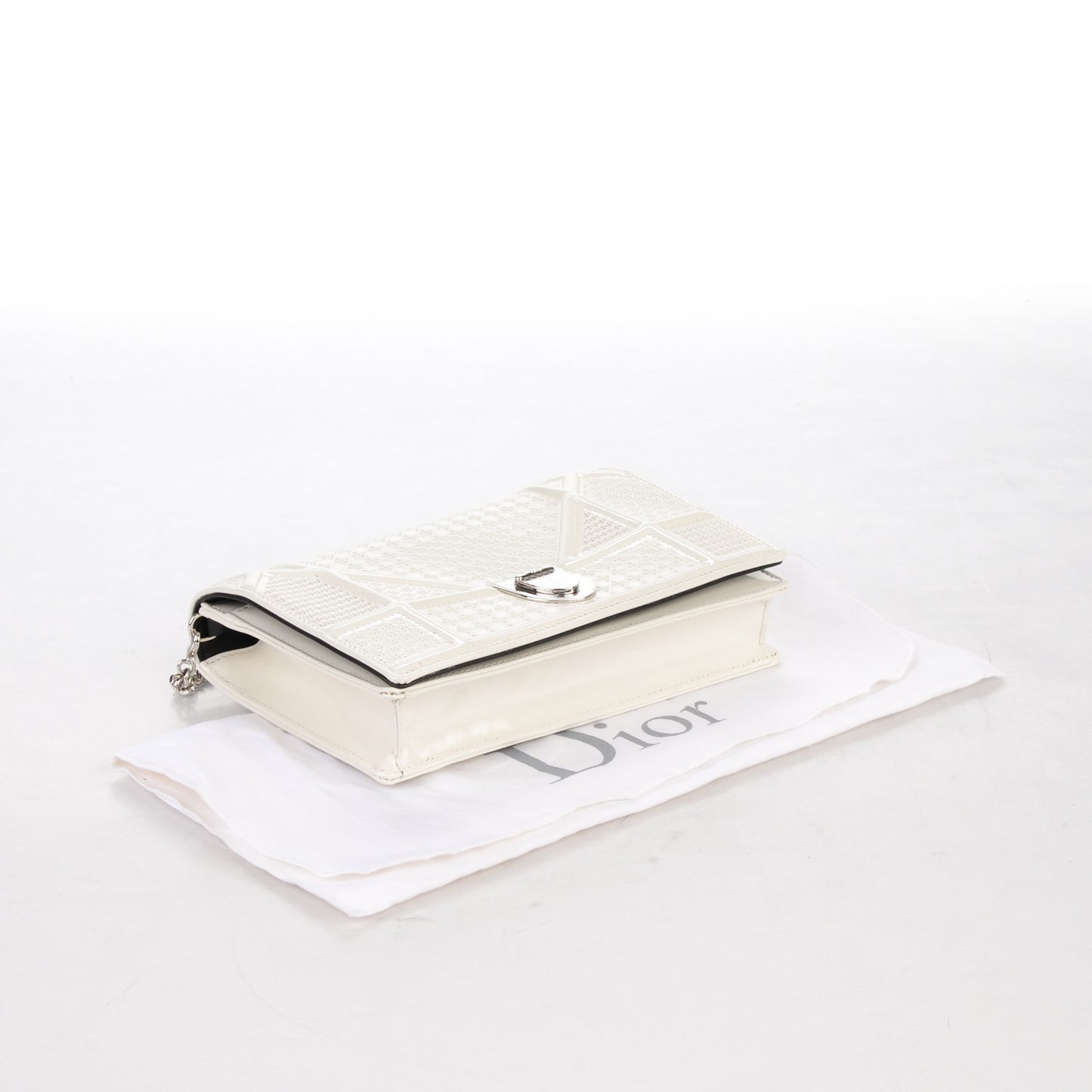 Patent Micro-Cannage Diorama Wallet on Chain Pouch White