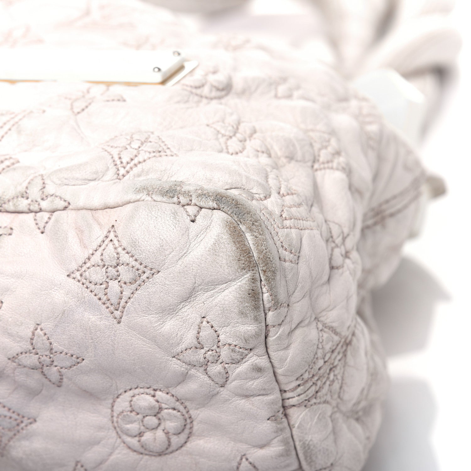 Louis Vuitton Lambskin Olympe Stratus PM Ecru 18 of 34