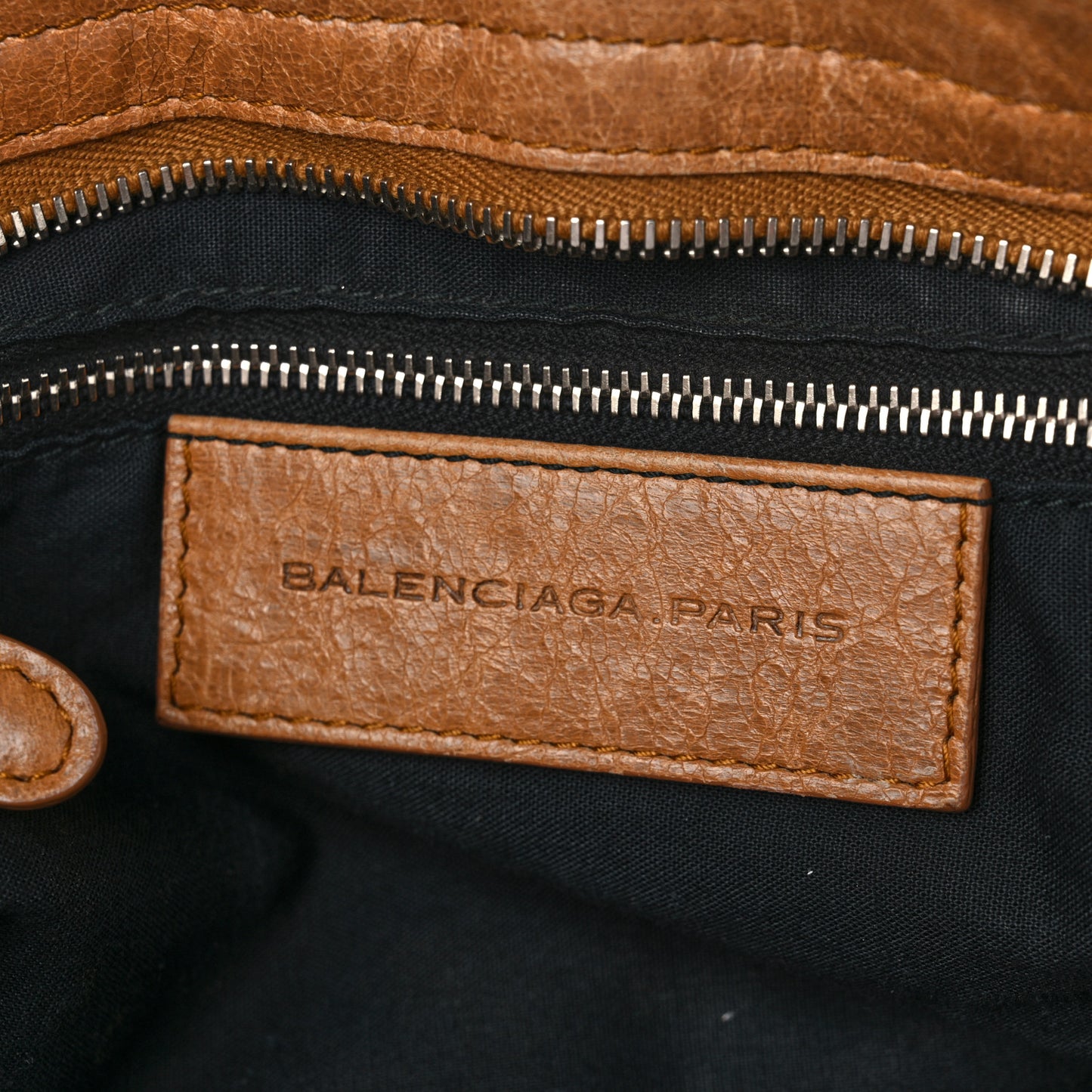 Agneau Giant 12 Silver Hardware City Cumin