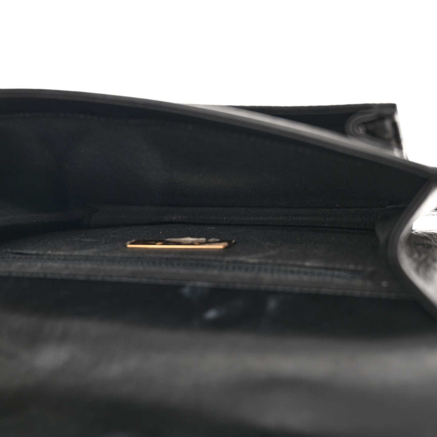Calfskin Caviar Quilted Chain Handle Flap Black