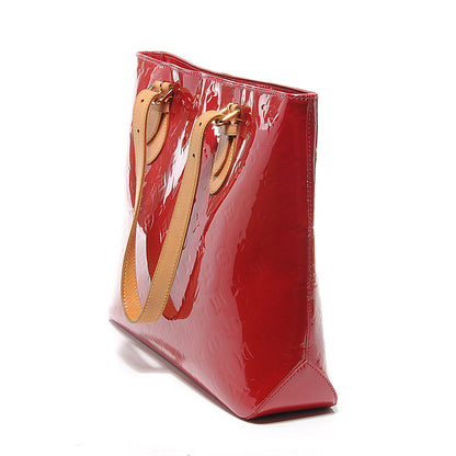 Louis Vuitton Vernis Brentwood Pomme D'Amour 4 of 8