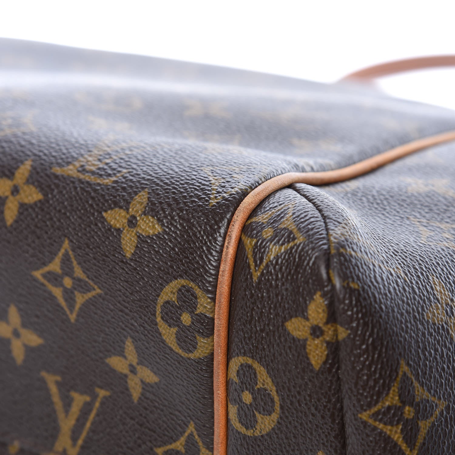 Louis Vuitton Monogram Totally MM 13 of 33