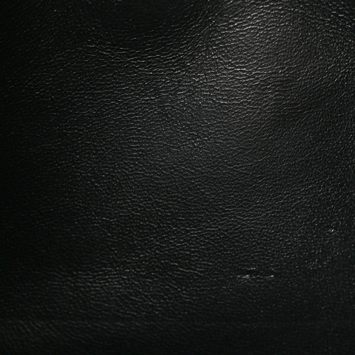 Extra Supple Calfskin Monochrome Crocodile Embossed BB Wristlet Pouch Black