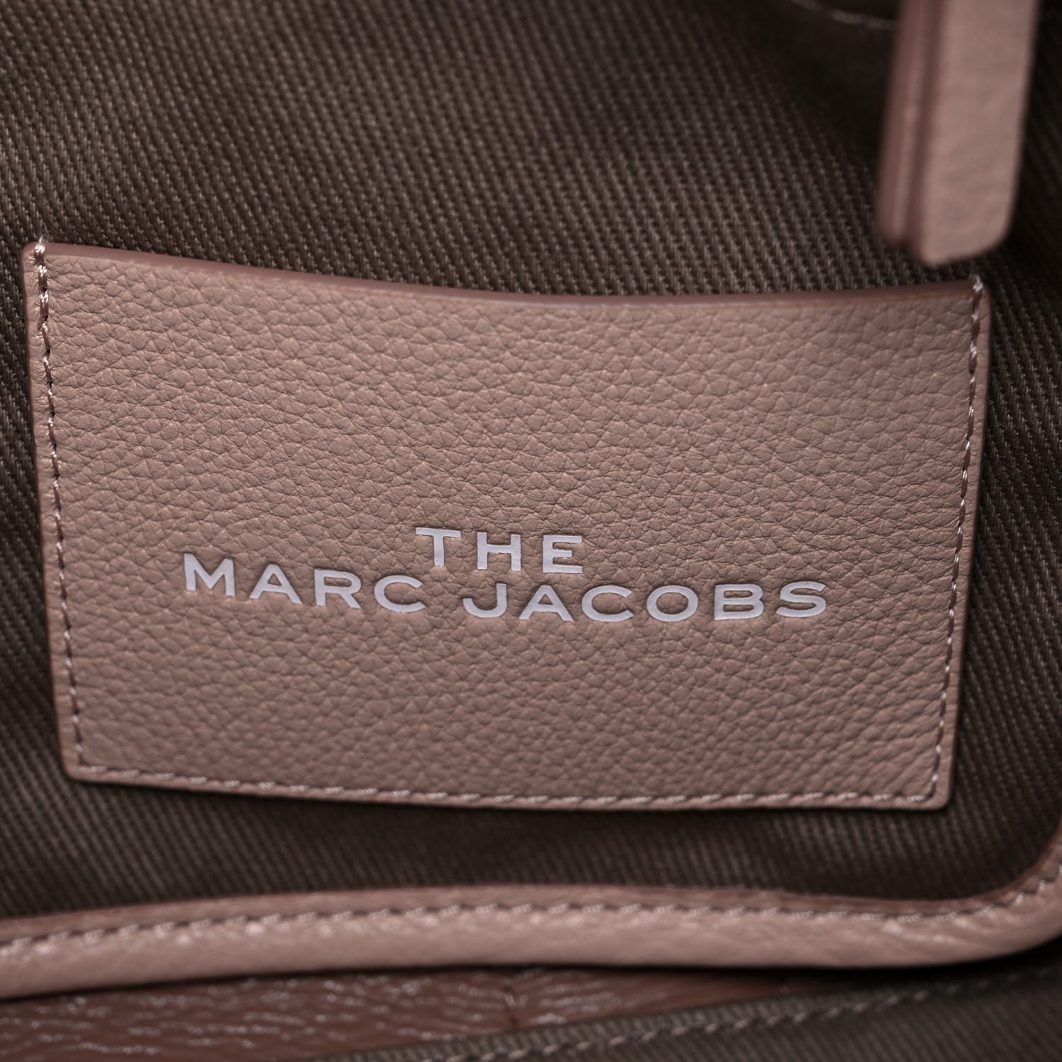 Marc Jacobs Grained Calfskin The Tote Bag Rose Dust 6 of 22