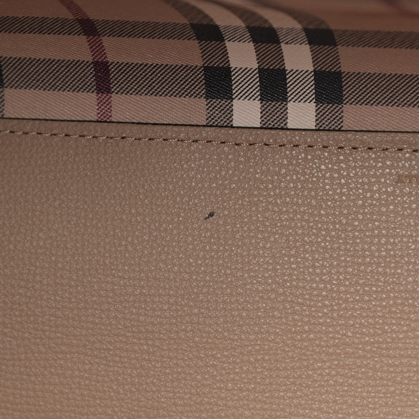 Grainy Calfskin Haymarket Check Small Reversible Tote Mid Camel