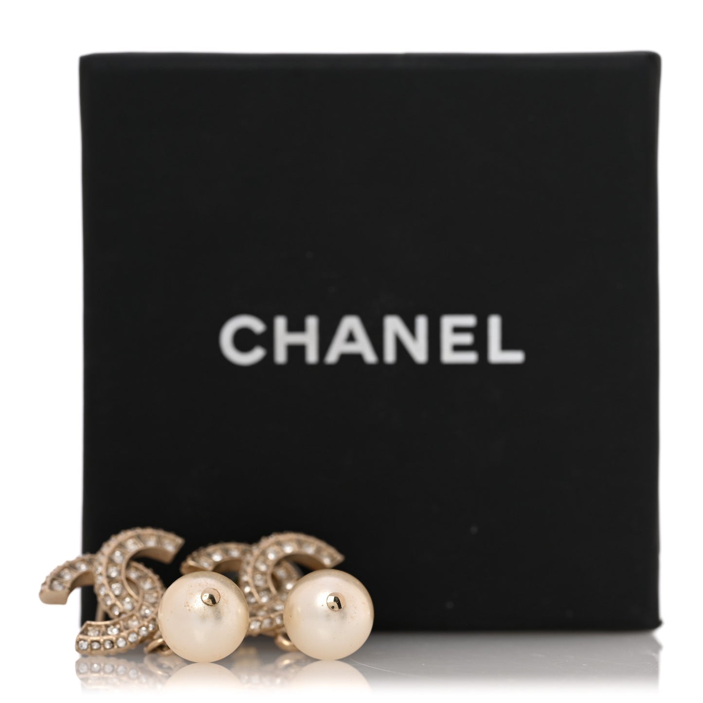 Crystal Timeless CC Pearl Drop Earrings Light Gold