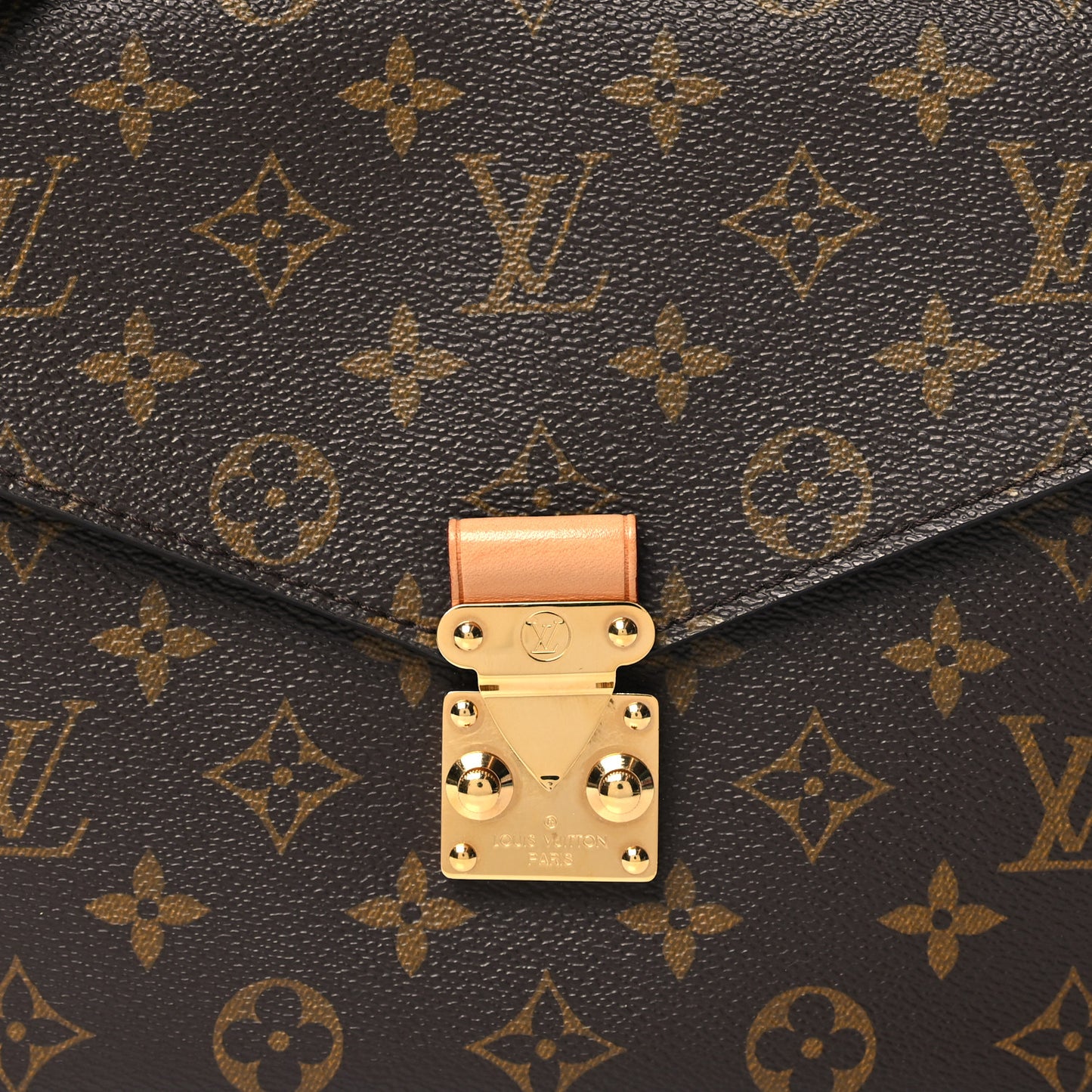 Monogram Pochette Metis