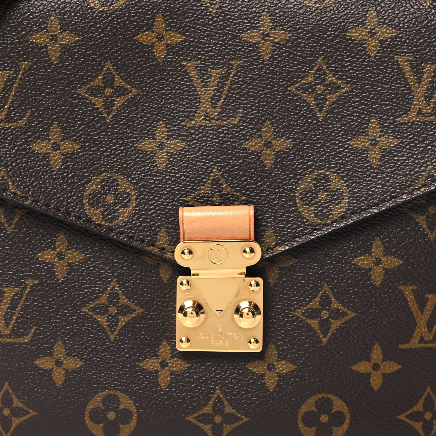 Louis Vuitton Monogram Pochette Metis 8 of 10