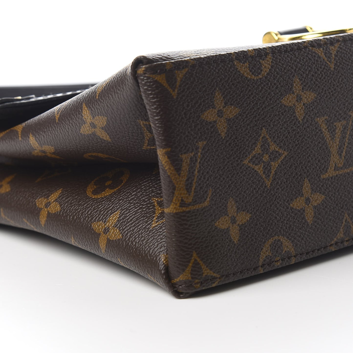 Epi Monogram Saint Michel Black