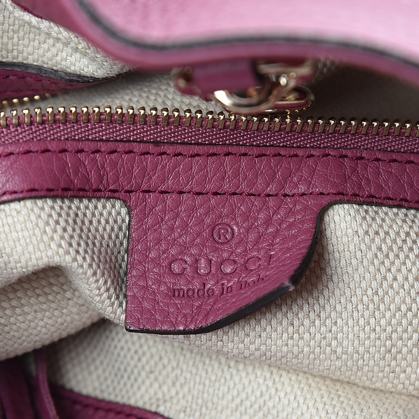 Pebbled Calfskin Medium Soho Chain Shoulder Bag Peonia Flower