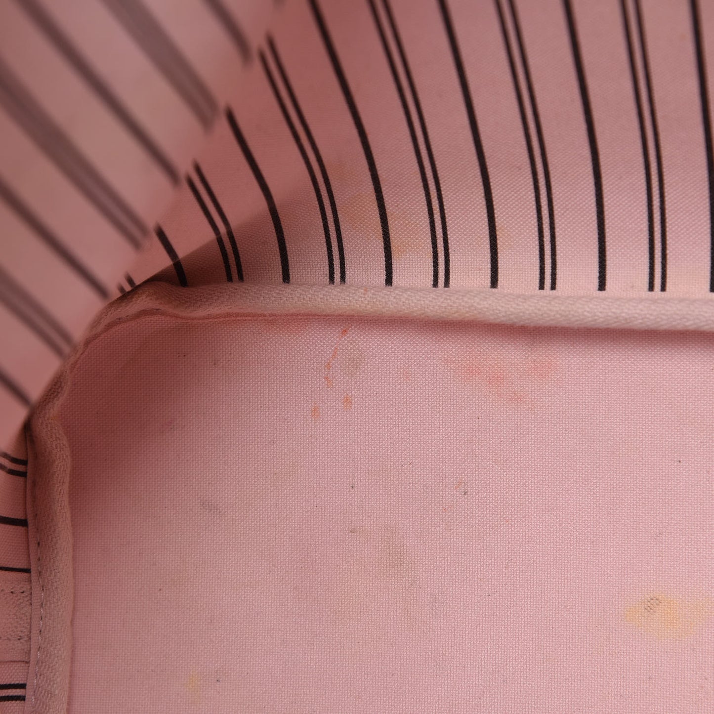 Monogram Neo Neverfull MM Rose Ballerine