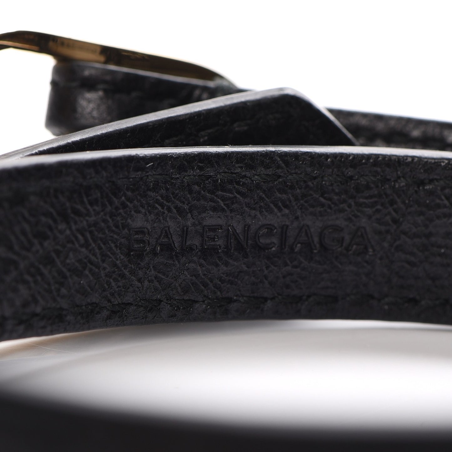 Agneau Arena Classic Hardware Triple Tour Giant Gold M Bracelet Black