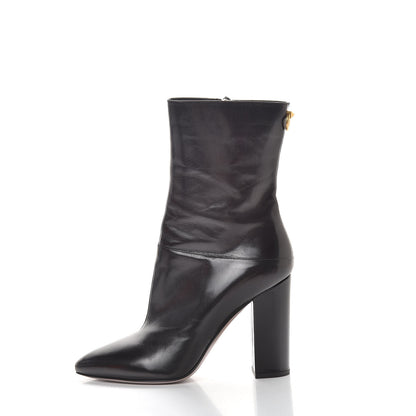 Valentino Garavani Glossy Calfskin Ringstud 100 Ankle Boots 39 Black 1 of 10