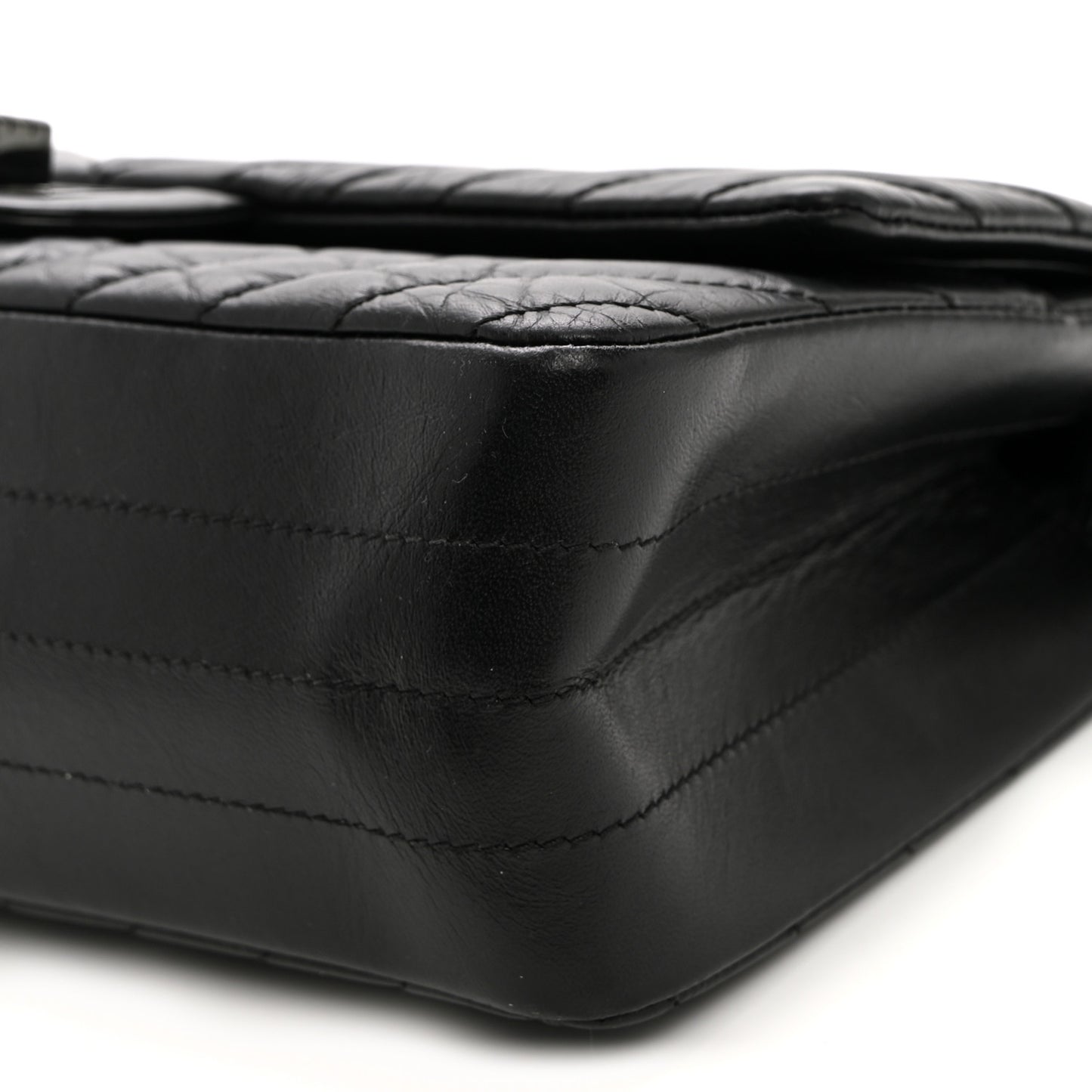 Aged Calfskin Chevron Quilted 2.55 Reissue 225 Flap So Black