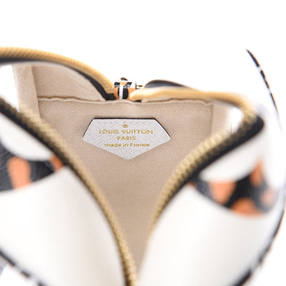 Louis Vuitton Monogram Giant Jungle Beach Pouch Ivory 6 of 9