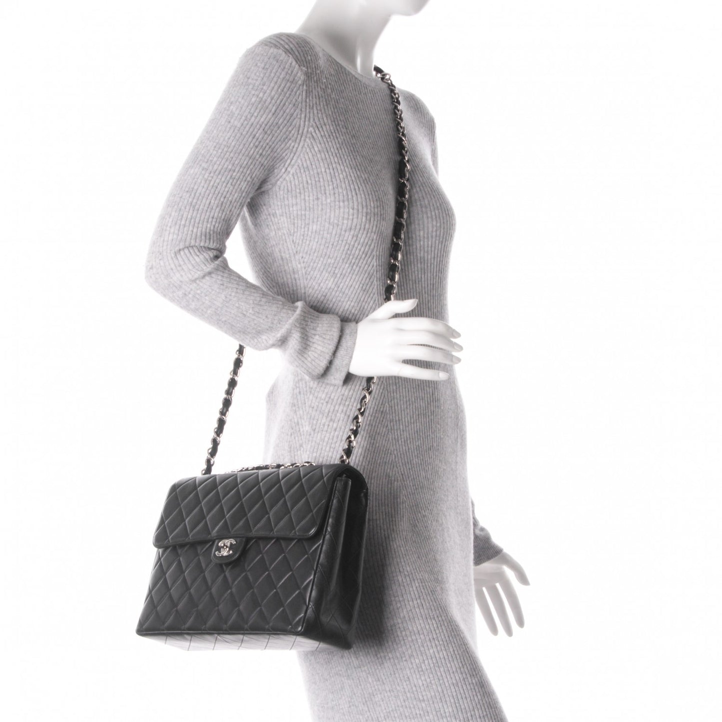 Lambskin Quilted Jumbo Single Flap Black