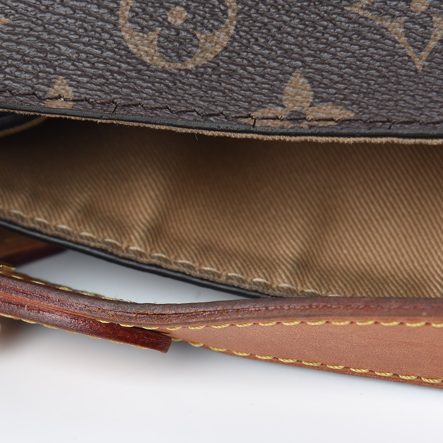Louis Vuitton Monogram Graceful MM 16 of 18