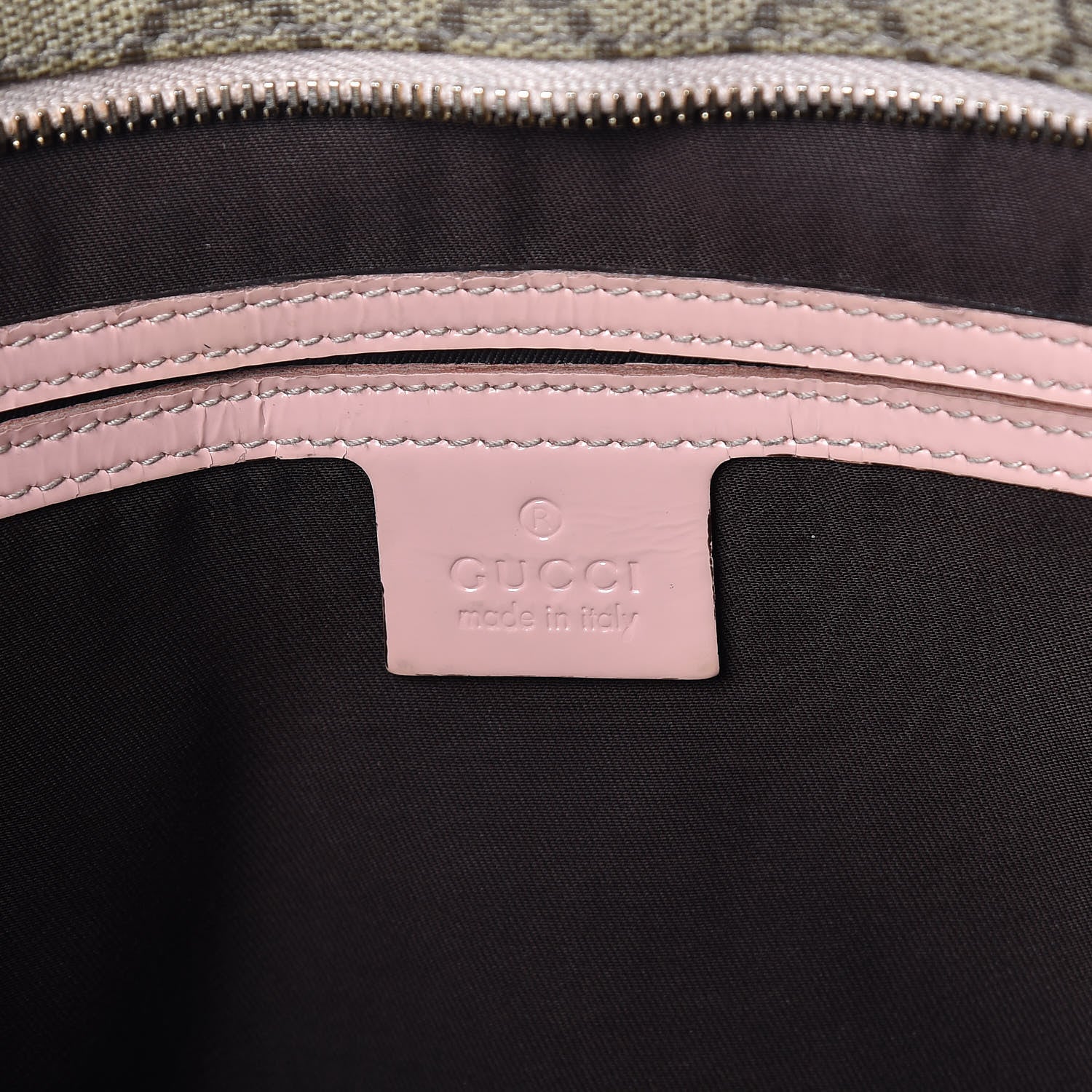 Gucci GG Supreme Monogram Medium Flat Messenger Bag Light Pink 6 of 12